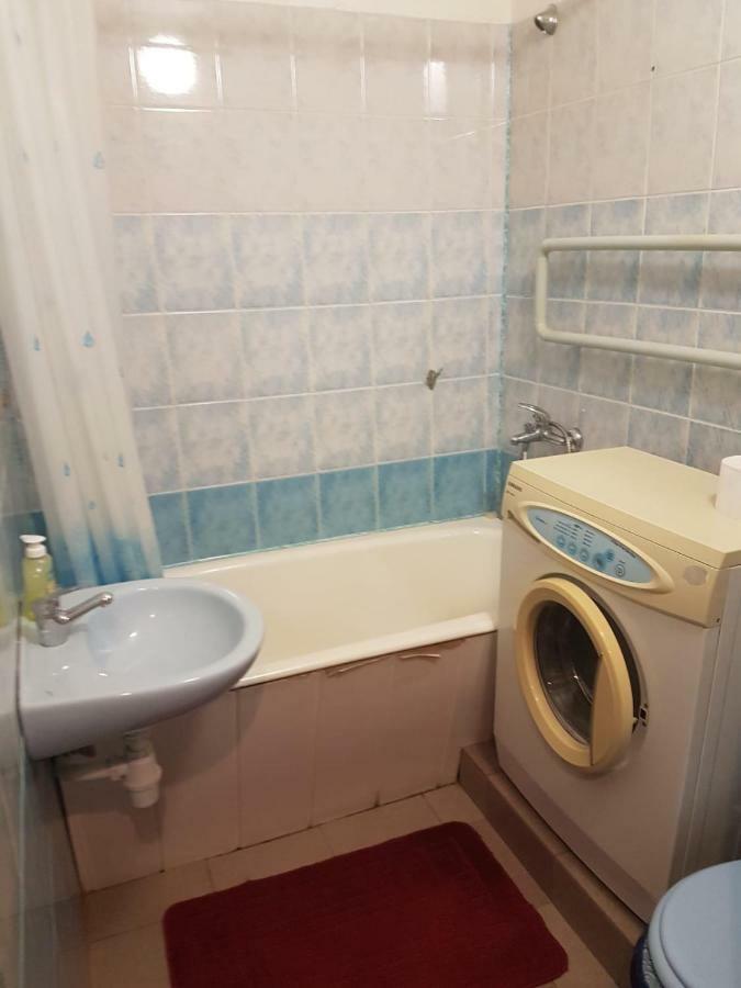 Apartament Erfolg 1 เดากัฟปิลส์ ภายนอก รูปภาพ